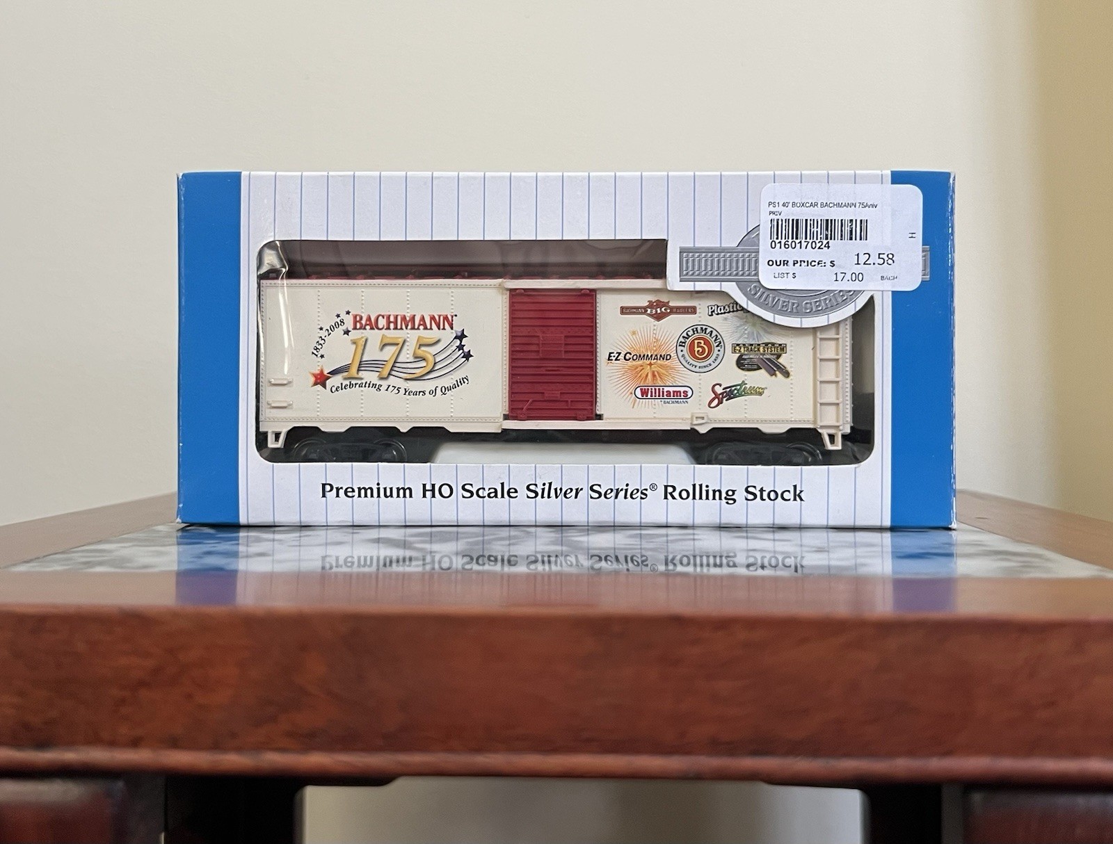 Bachmann HO Scale Silver Series 175th Anniversary PS-1 Box Car #17024 New