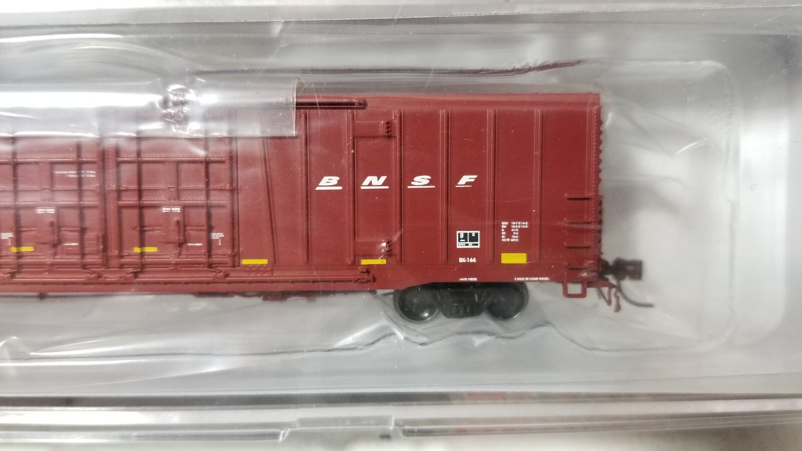 Burlington Northern Santa Fe Railroad 60′ BEER CAR 780789 BLMA 18068 N Scale
