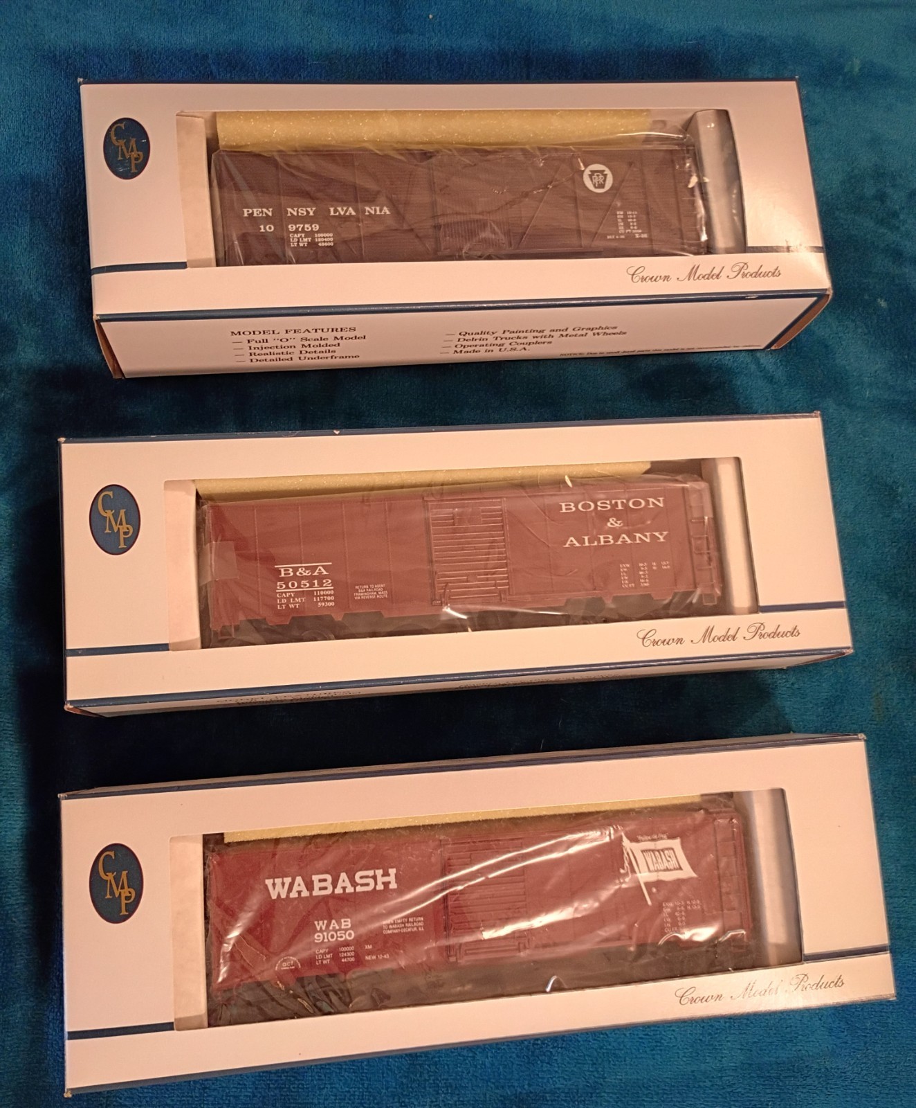 Crown Model Products OB-103 , CAR# 512 and WAB 91050 Boxcars 3-PACK O-Gauge New.