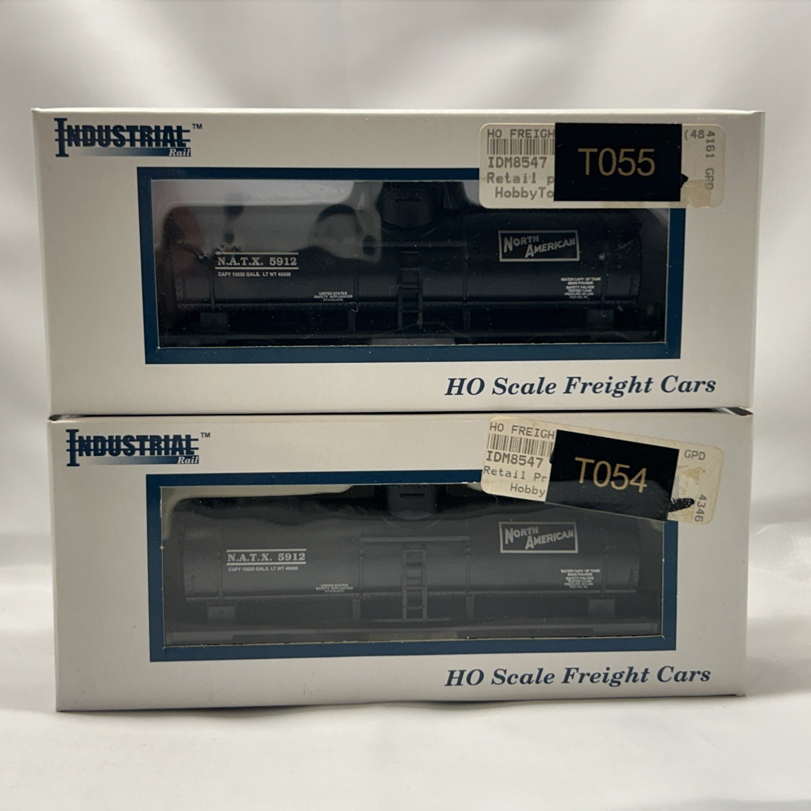 Industrial Rail HO Swift North American Single Dome Tank Car 8519 Set of 2