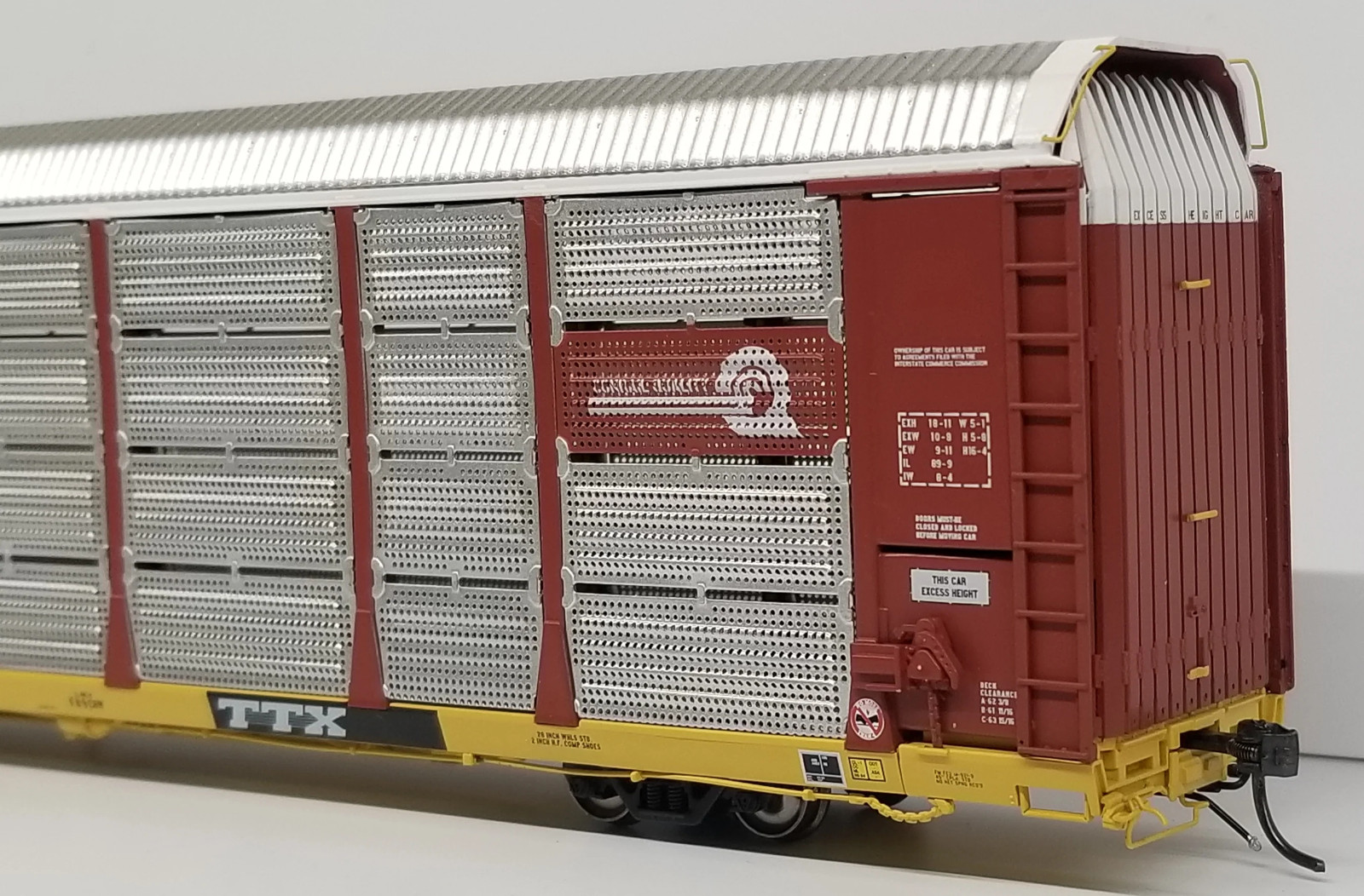 PRAIRIE SHADOWS HO Autorack Trinity Rack, P/S Flat, Rave 1 Doors Conrail TTX