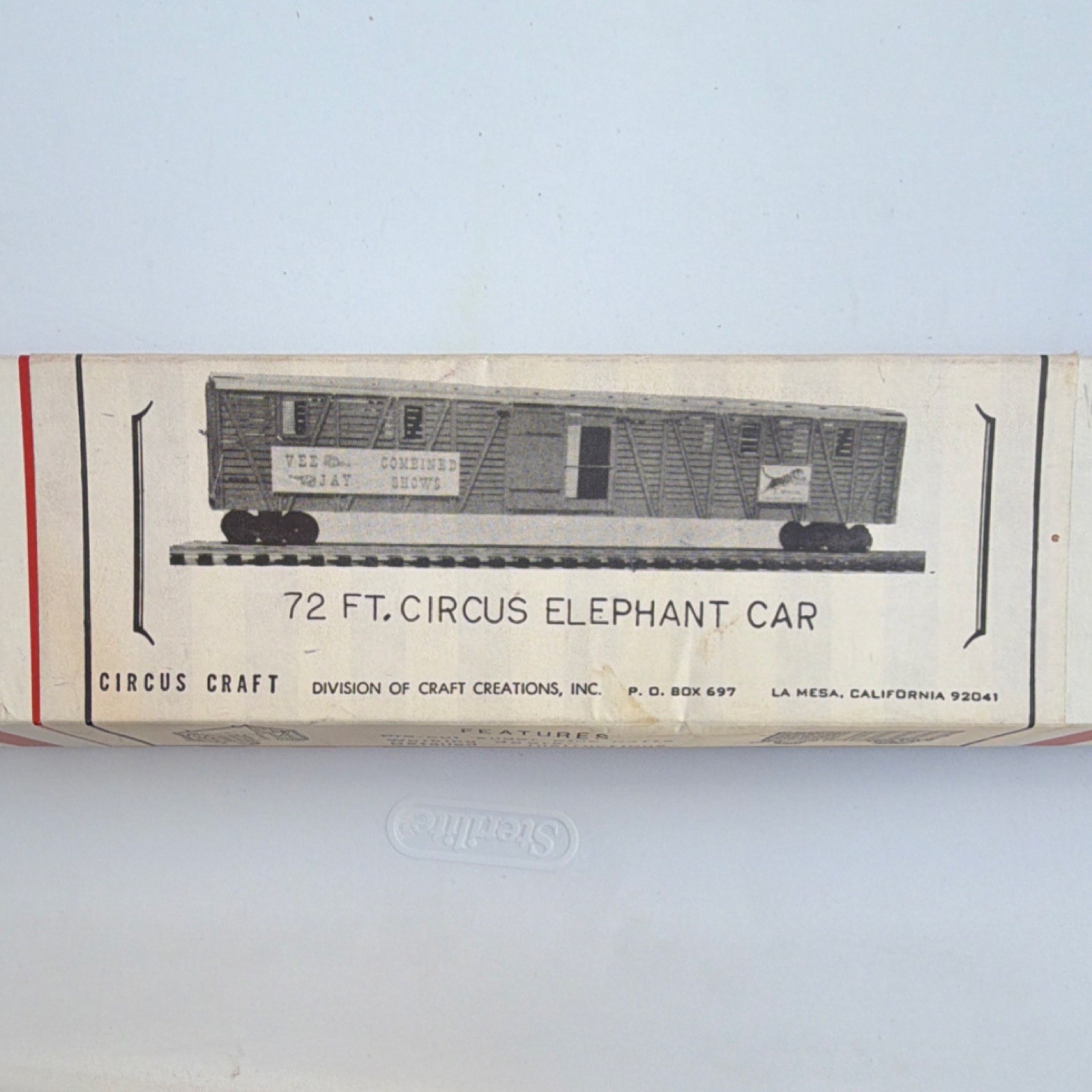 Circus Craft 72-Ft Elephant Car O Gauge Wood Unassembled Kit CW-151 Multicolor