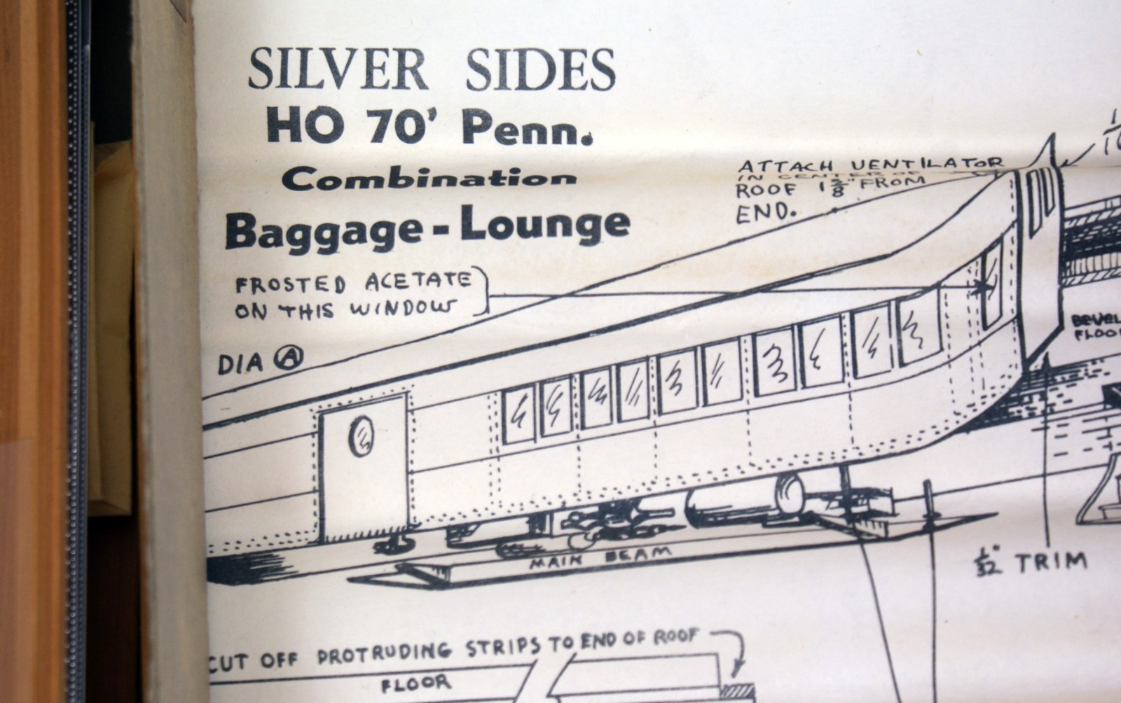 JC Models Silver Sides 70′ baggage Lounge Passenger Car Kit, NOS HO Scale