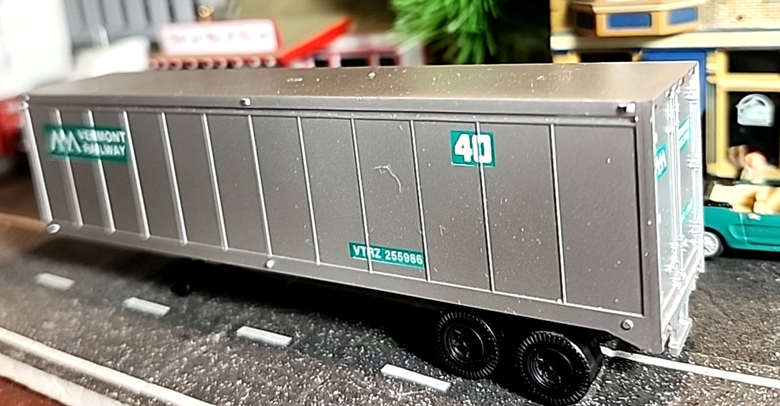 VERMONT RAILWAY RTR HO=1/87-40’TRAILER-Built-layout PIG/SEMI TRAILER-WALTHERS
