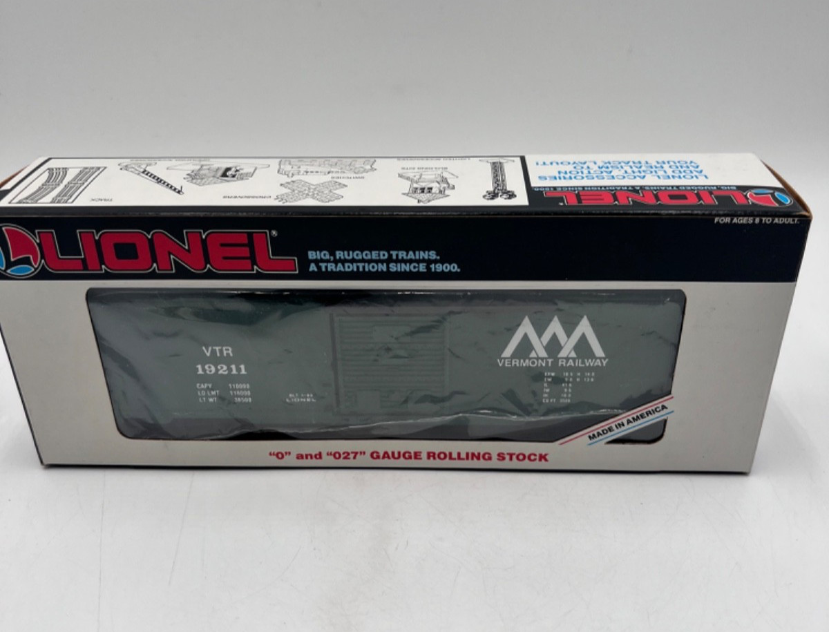 Lionel 6-19211 Vermont Railway Box Car O O27 Gauge New in Original Box USA