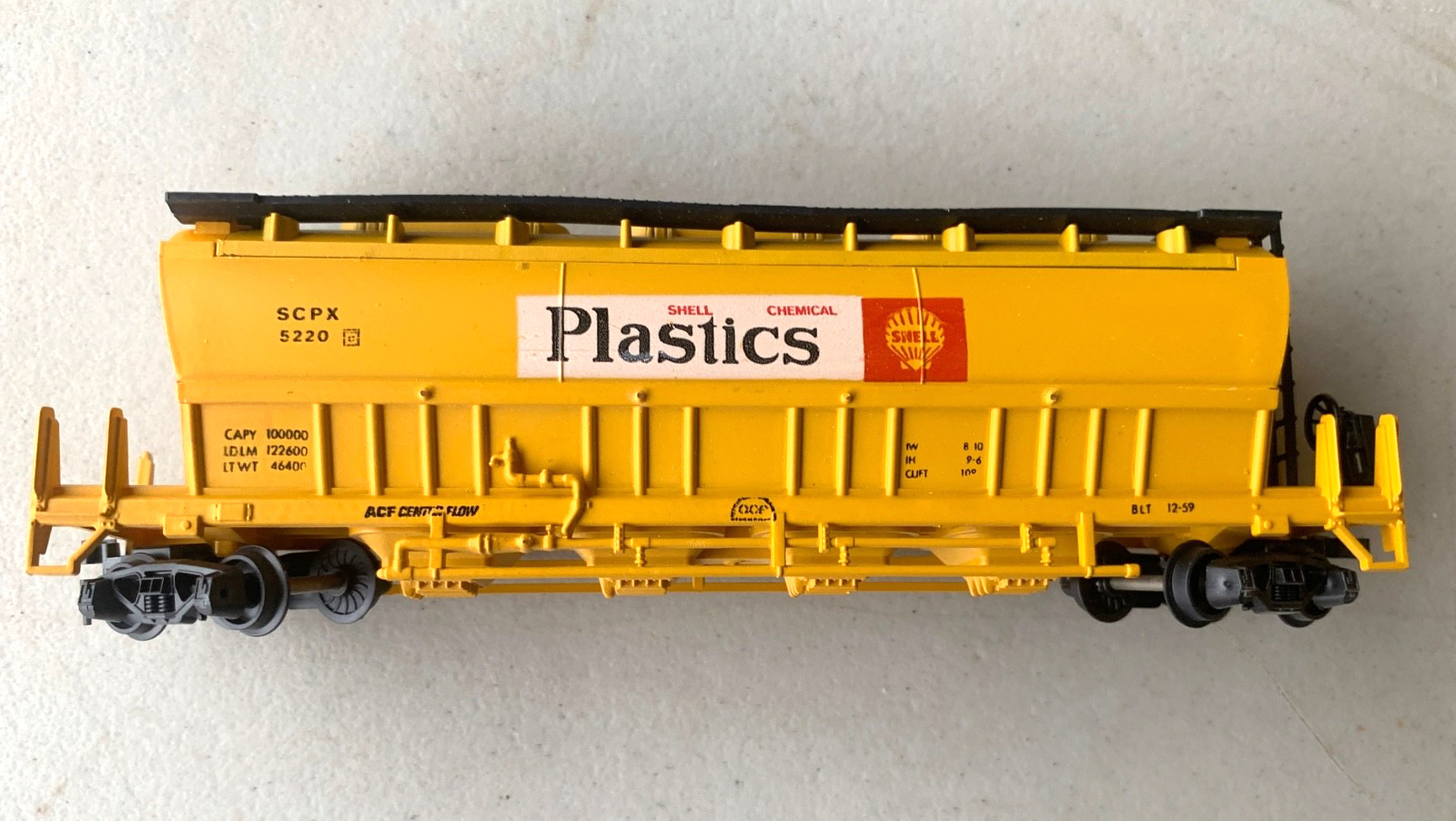 AHM HO Shell Chemical Plastics Pellet Hopper Car