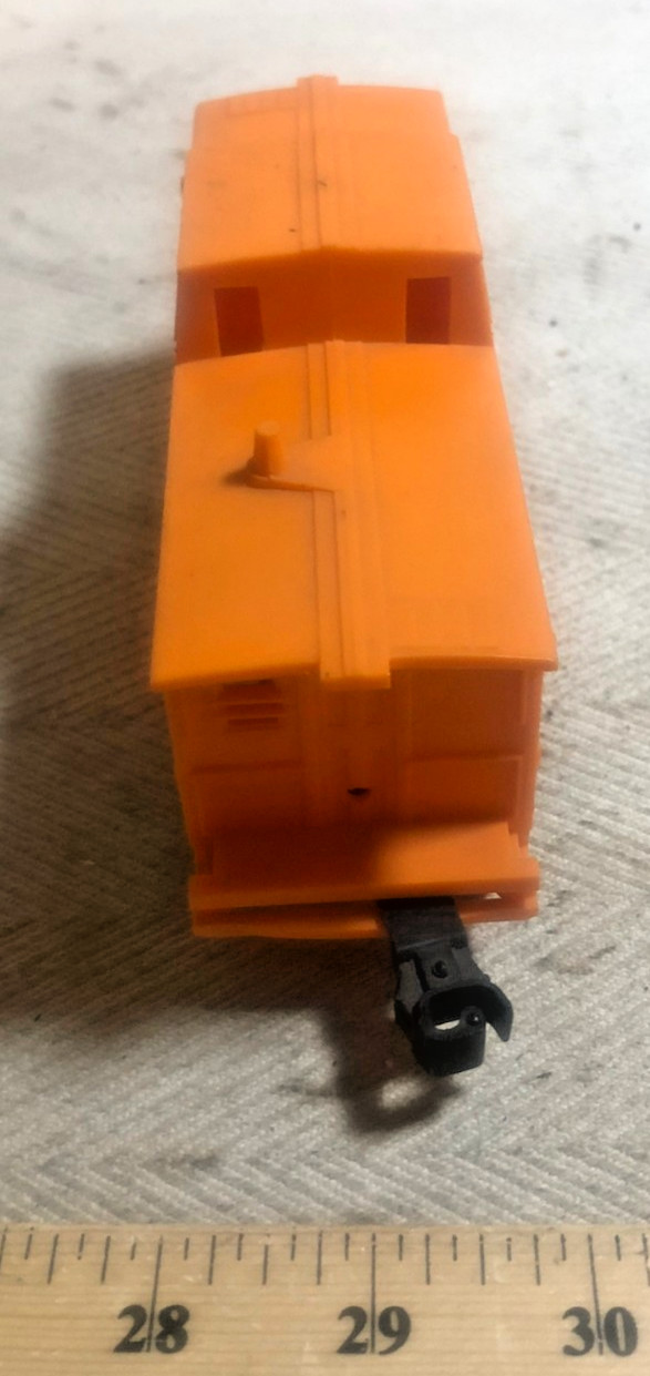 Marx 1988 B. & L. E. Bessemer Orange Plastic 4-wheel Caboose (C)
