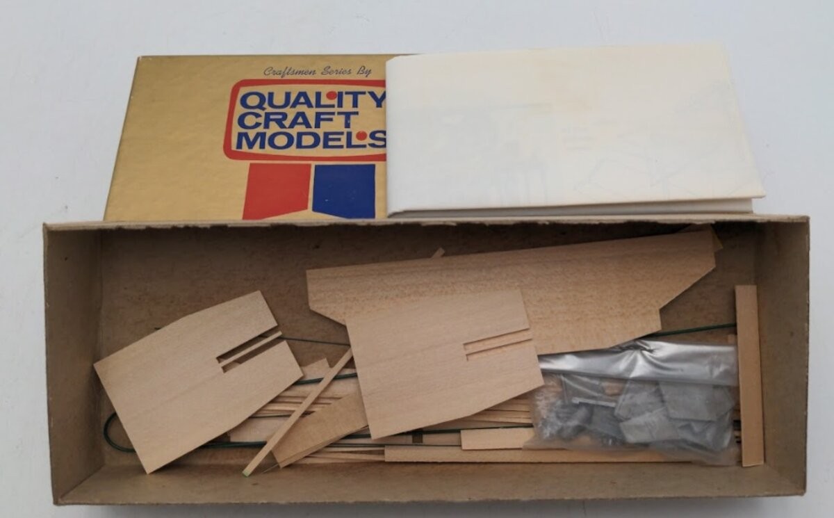 Quality Craft 101 S Scale Norfolk & Western Hopper Wood & Metal Kit