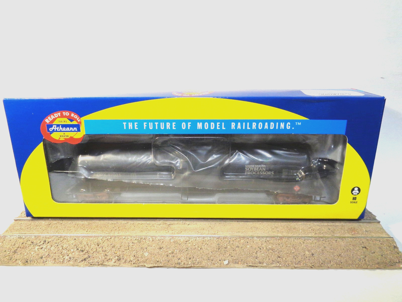 Athearn HO Custom Weathered SDPX 30k Gal. Ethanol Tank Car.