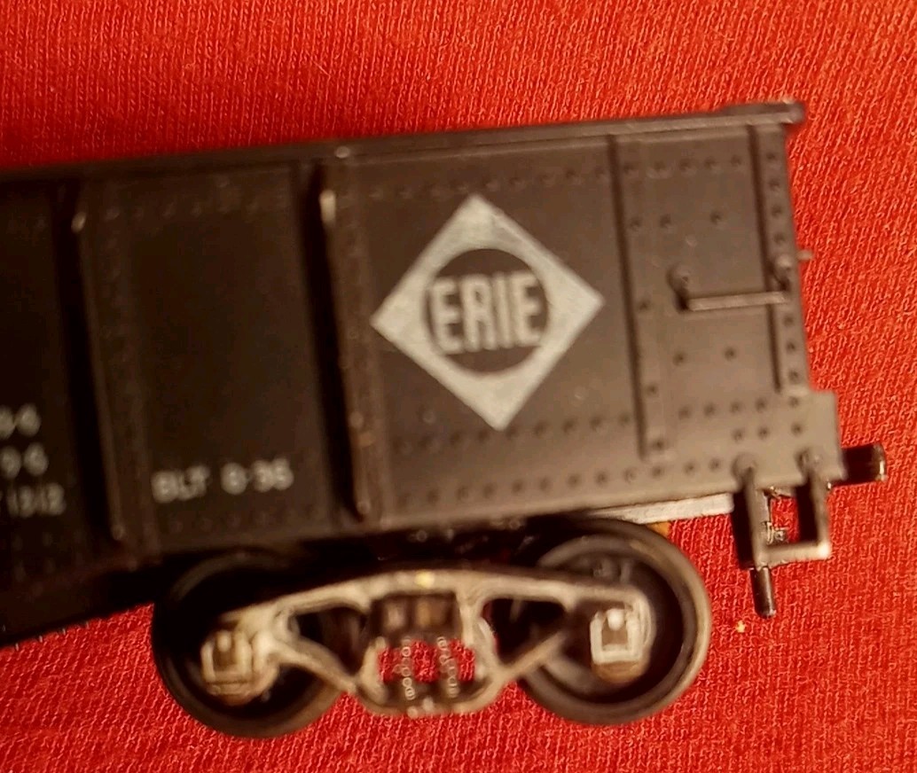 Erie Gondola Lionel L W/ Cannisters Athearn Kit 50′ Erie 14414 1993 Rarity Seald