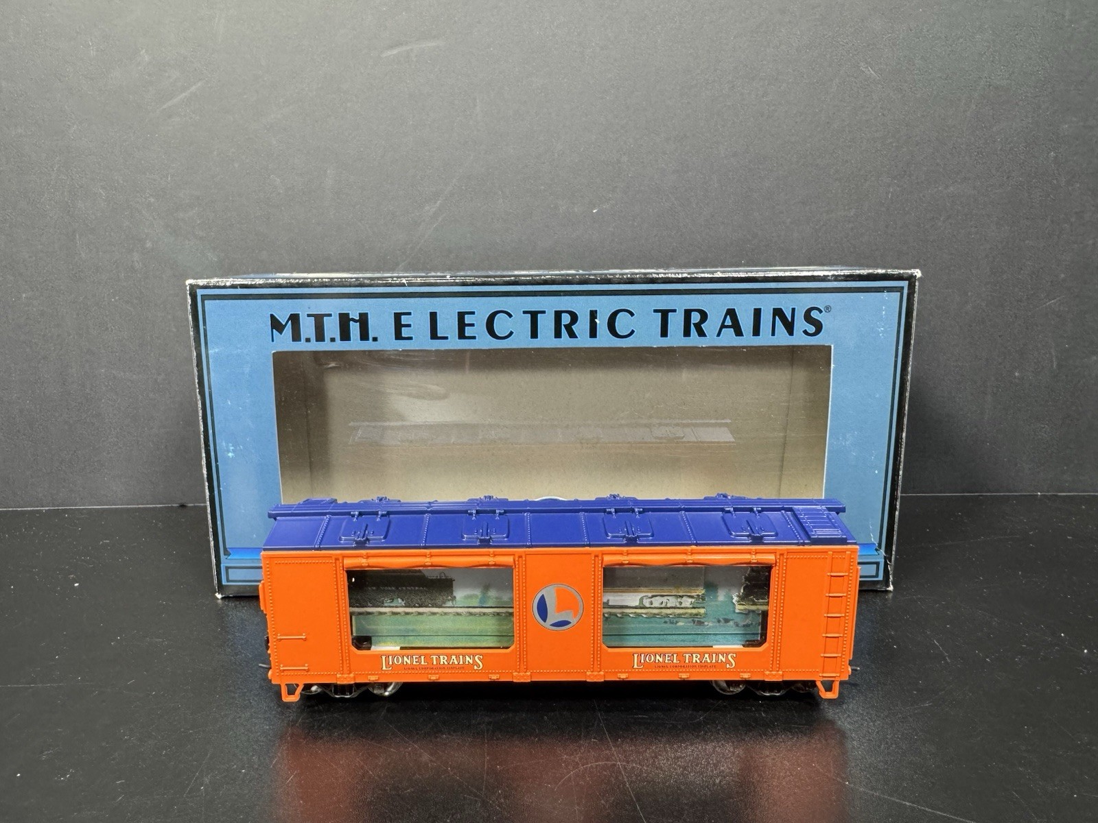 MTH HO 81-99012 DAP Lionel Corporation operating action aquarium car LNIB