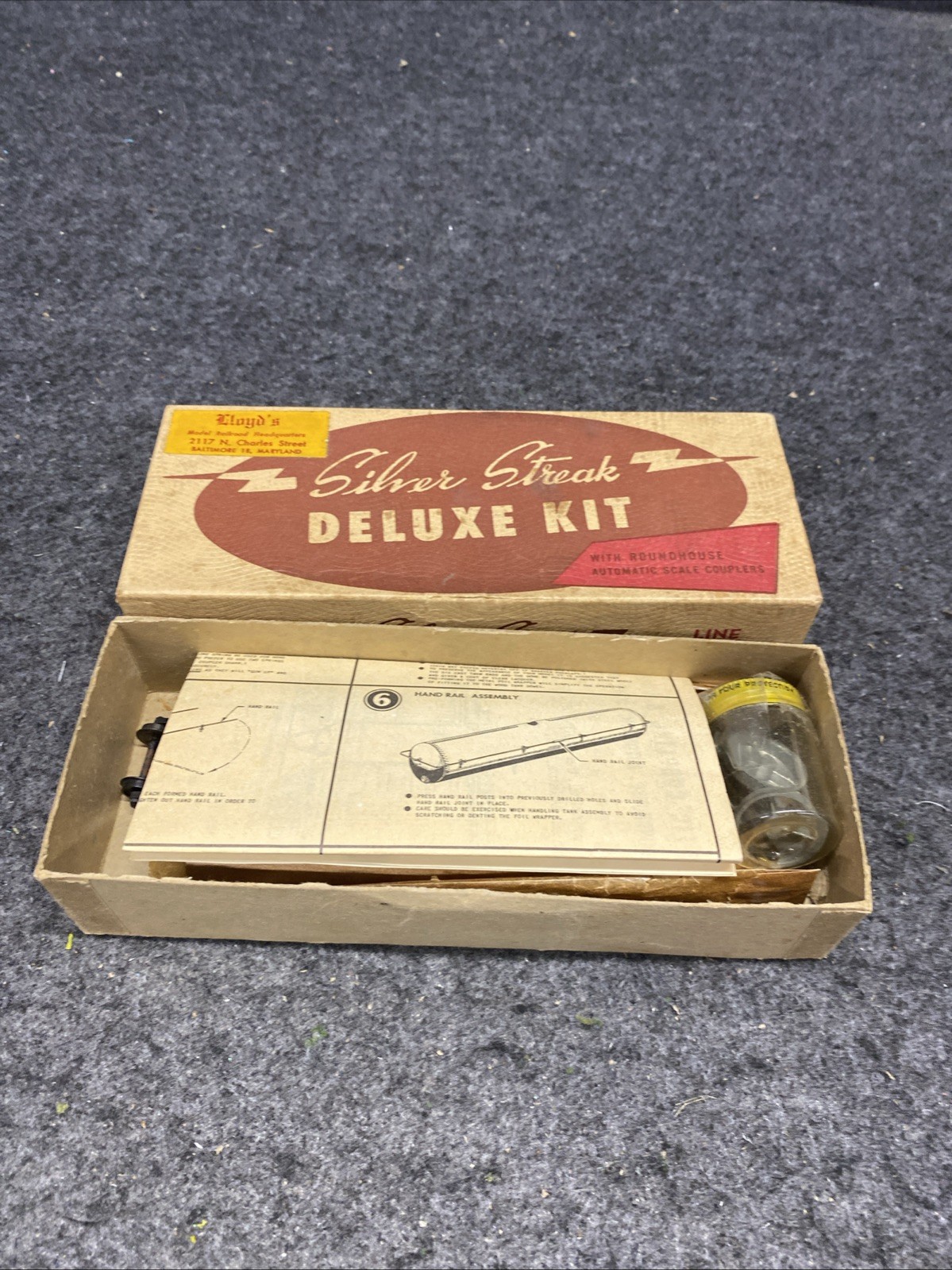 Silver Streak SS201 Tank Car Kit CONOCO, Wood & Diecast, NOS 1949 (SS051126-13)