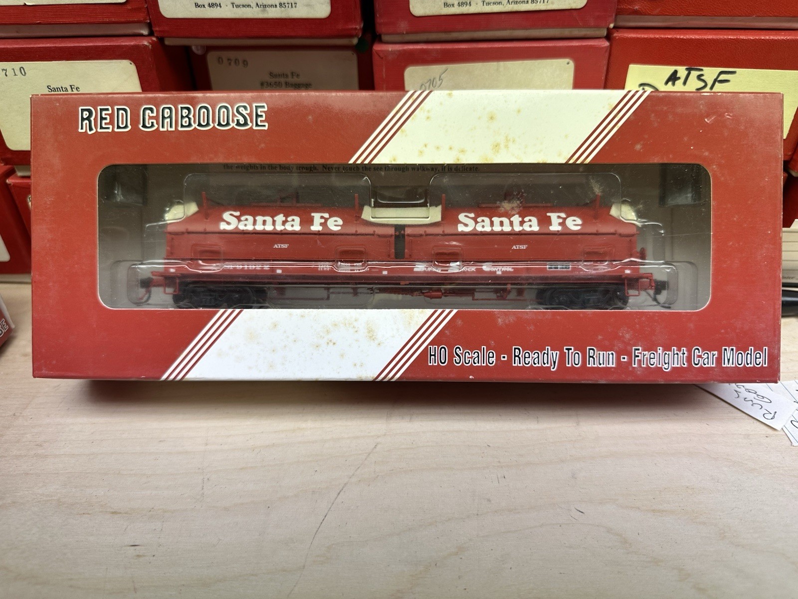 Red Caboose RTR Santa Fe 100-Ton Evan’s Coil Car #91922 NOS
