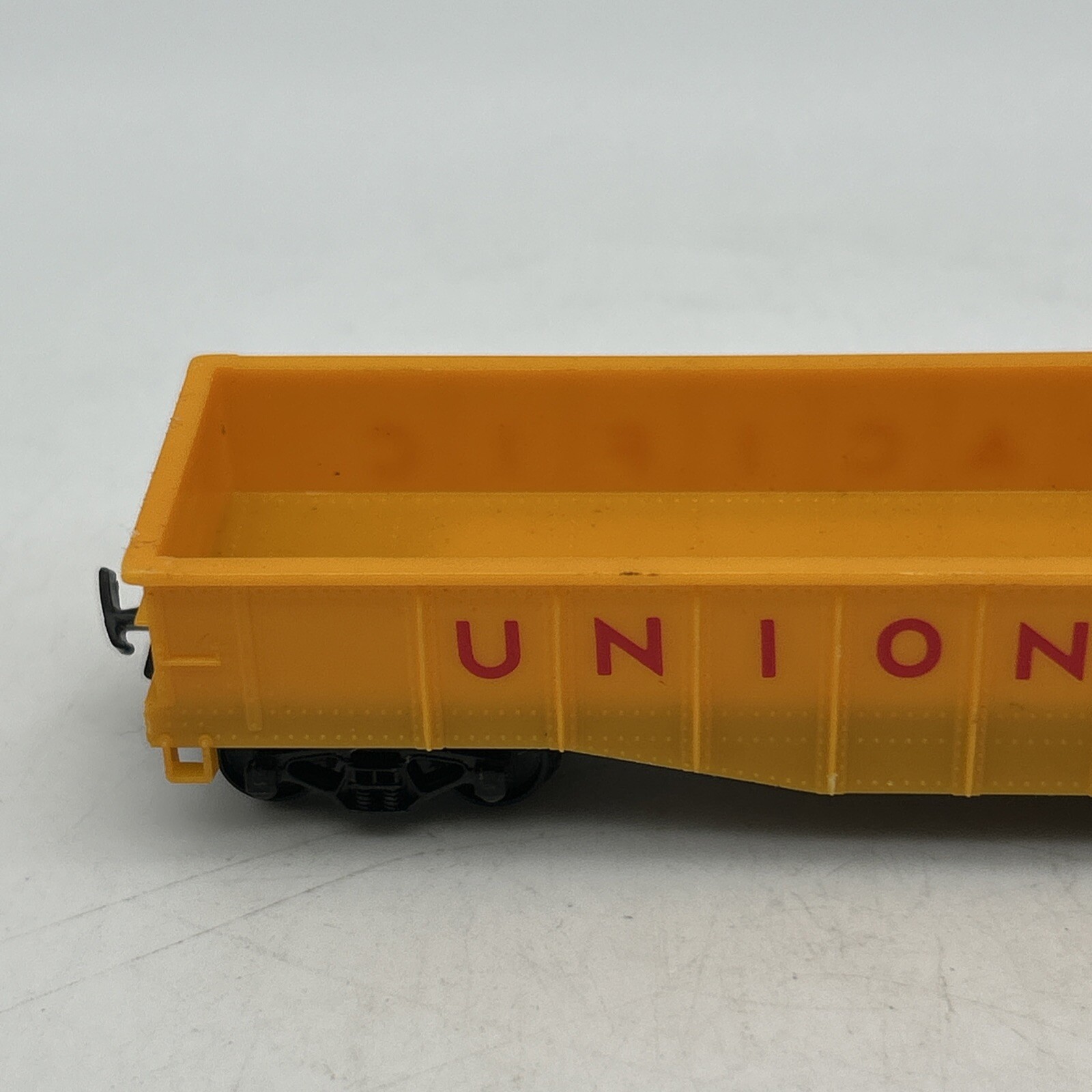 AHM HO Union Pacific 50’ Gondola Car Model Railroad Rolling Stock Freight Car