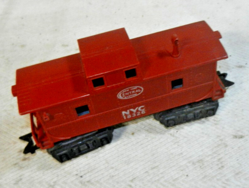 Marx 18326 New York Central Tuscan Red Caboose 8 Diecast Wheel Type F Trucks TAP
