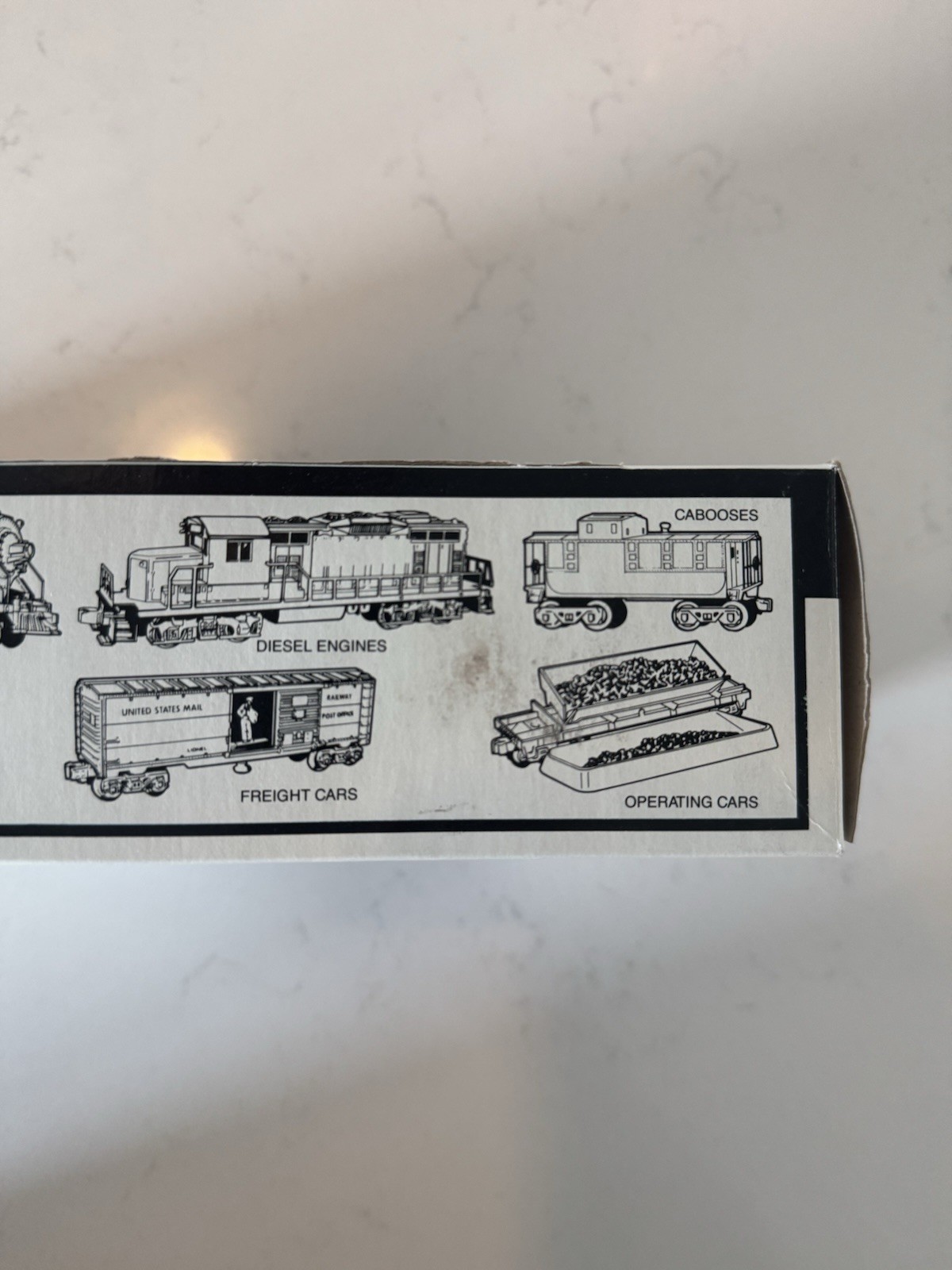 Lionel O Scale Chicago & Northwestern Boxcar w/ End of Train Device 6-16617 -NEW