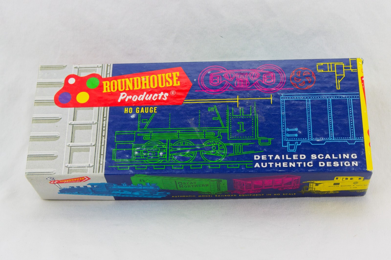 Roundhouse 7814 Golden Pumpkin HO Scale Reefer Kit in Box, UNKNOWN IF COMPLETE