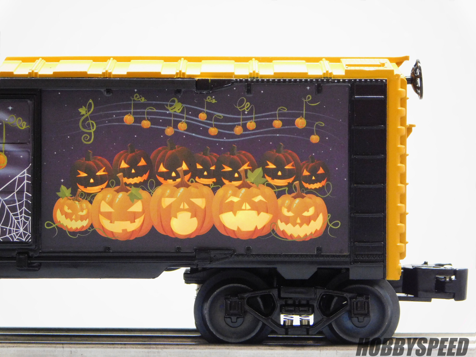 LIONEL HALLOWEEN SPOOKY SOUNDS BOXCAR W/ILLUMINATION LEDs freight 2328370 NEW