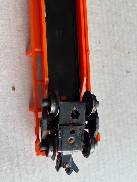 LIONEL POSTWAR 6362 – O Gauge – Orange – RAIL TRUCK CAR #636255 – with Box!