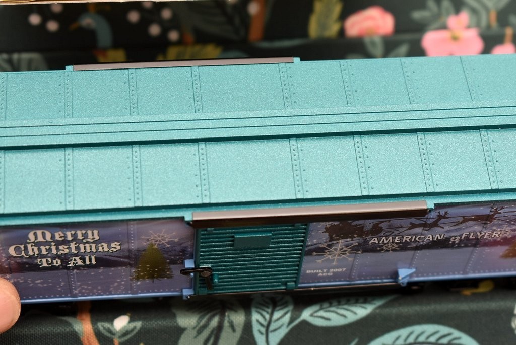 S-American Flyer 6-48368 2007 Christmas Box Car EX