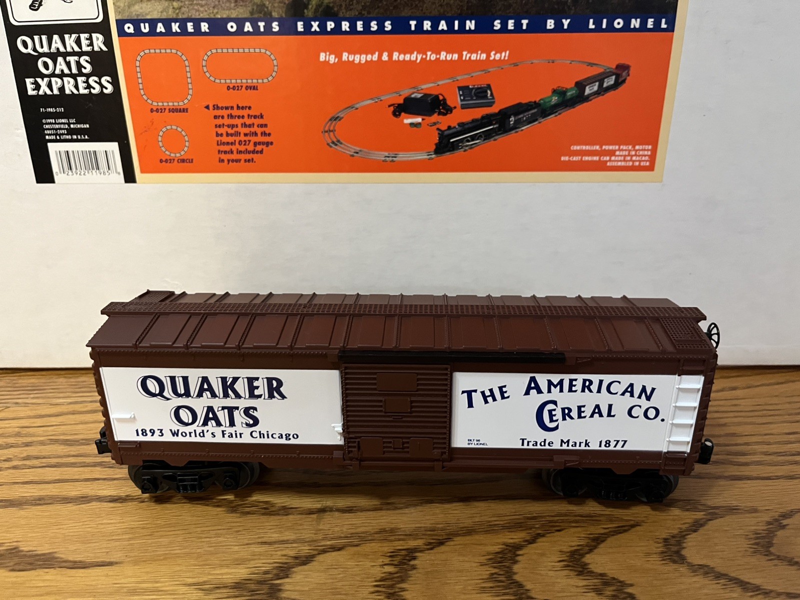 Lionel 6-11985 Train Set Quaker Oats 1998 – NEW IN BOX certificate of ownership