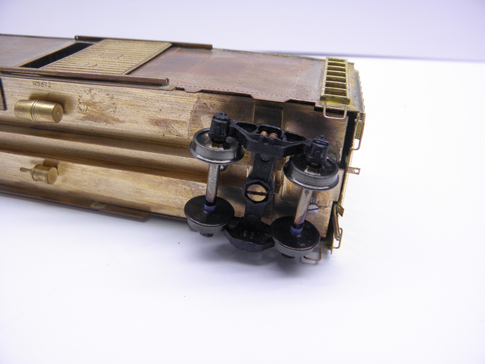 LAMBERT ASSOCIATES – NYC BOXCAR UNPAINTED – HO SCALE- BRASS – JAPAN – NOS