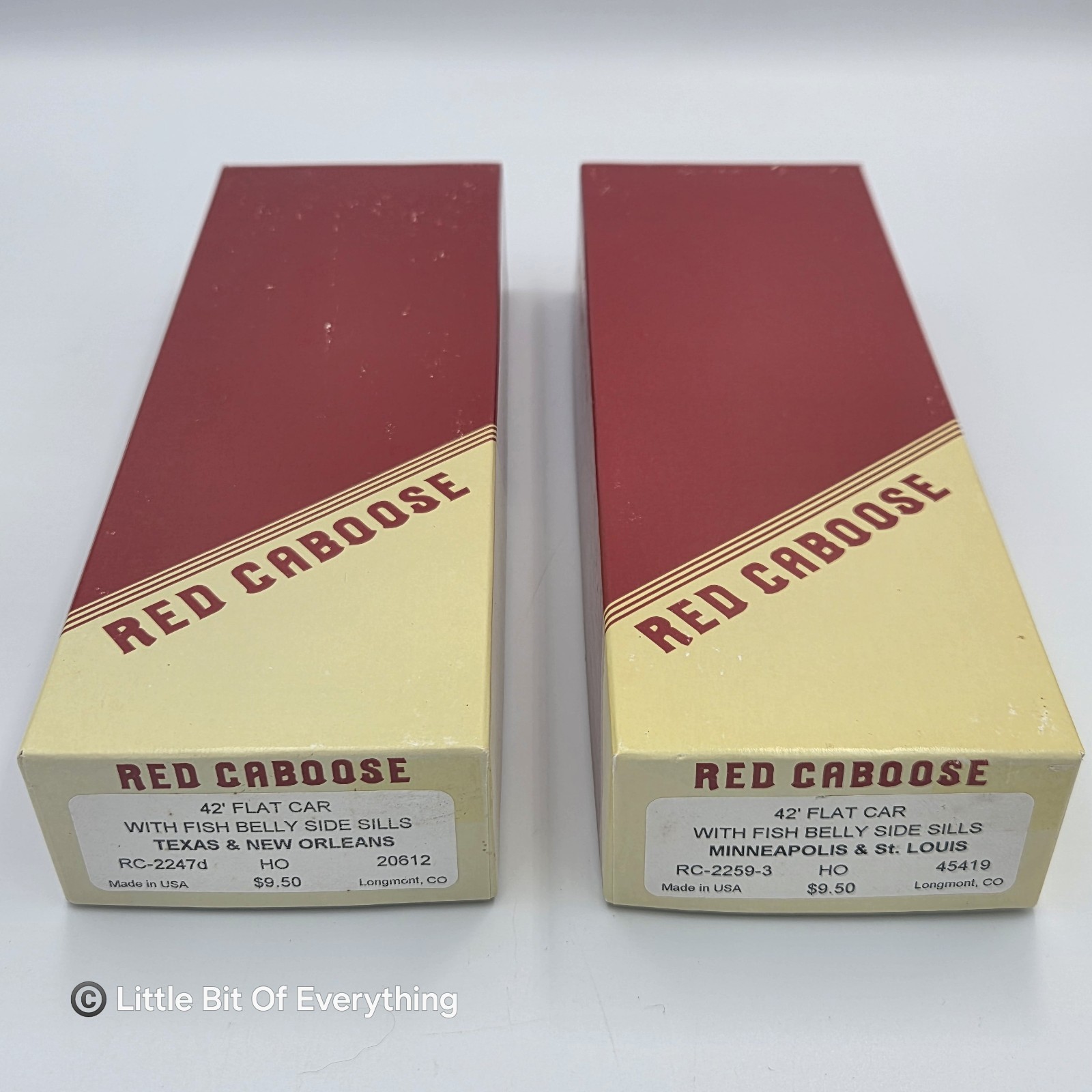 Red Caboose TWO CAR LOT: T&NO / M&StL 42′ Flat Car w/ Fish Belly Side Sills