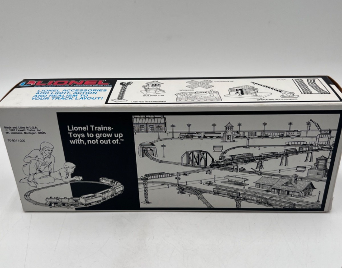 Lionel 6-19211 Vermont Railway Box Car O O27 Gauge New in Original Box USA