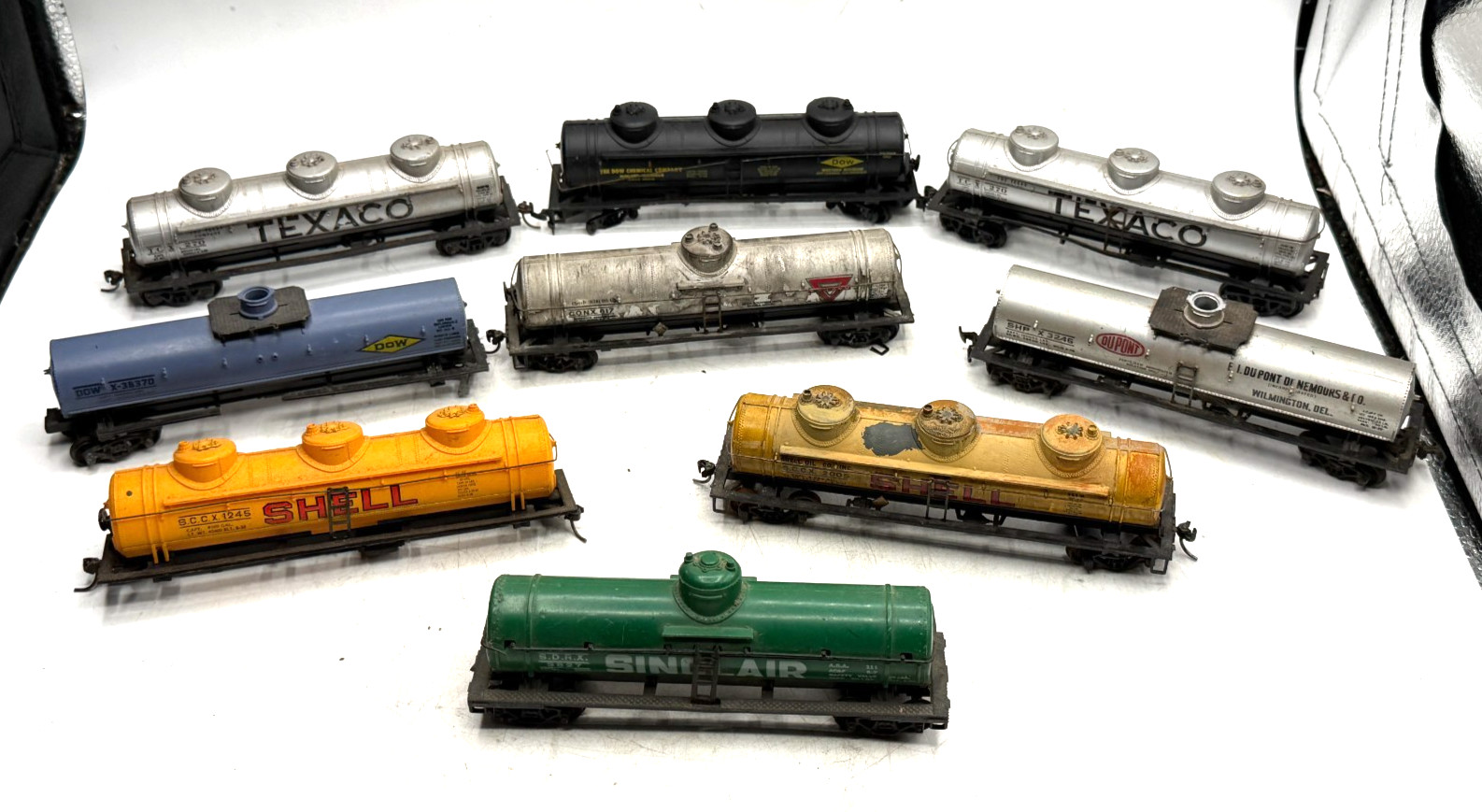 Tyco AHM Lionel HO Model Train SHELL, SINCLAIR Oil Tanker Single Dome Cars LOT