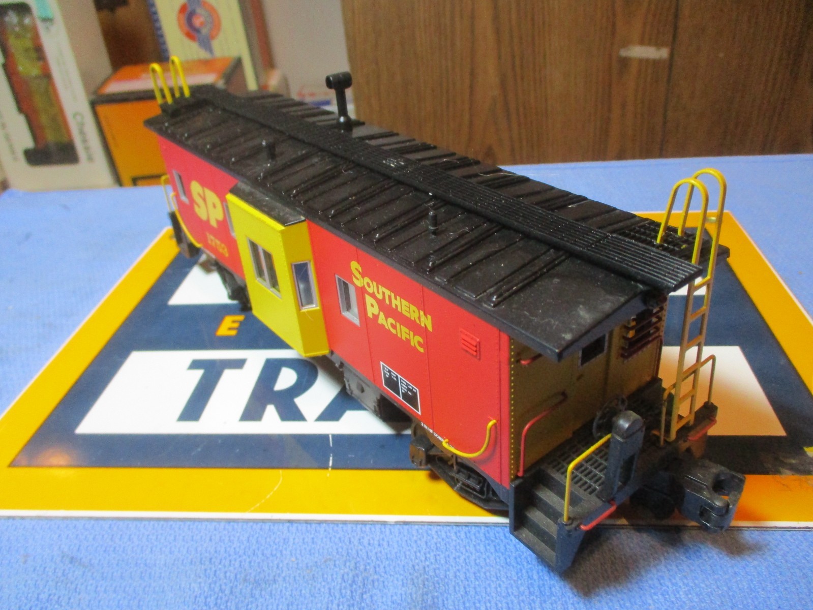 MTH O Gauge 20-91091 Southern Pacific Bay Window Caboose #1753 Tested Nice