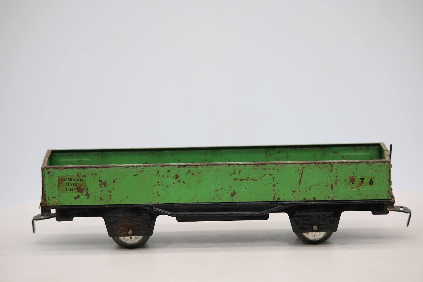 O Scale American Flyer Green Gondola #476 Made from Pressed Steel.
