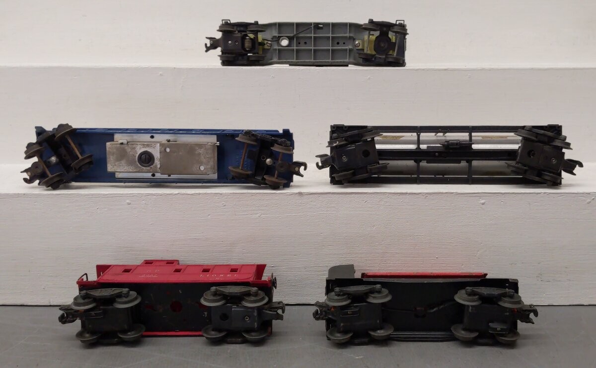 Lionel Vintage O Freight Cars: 3659, 3650, 2257, 3419, 2955 [5]