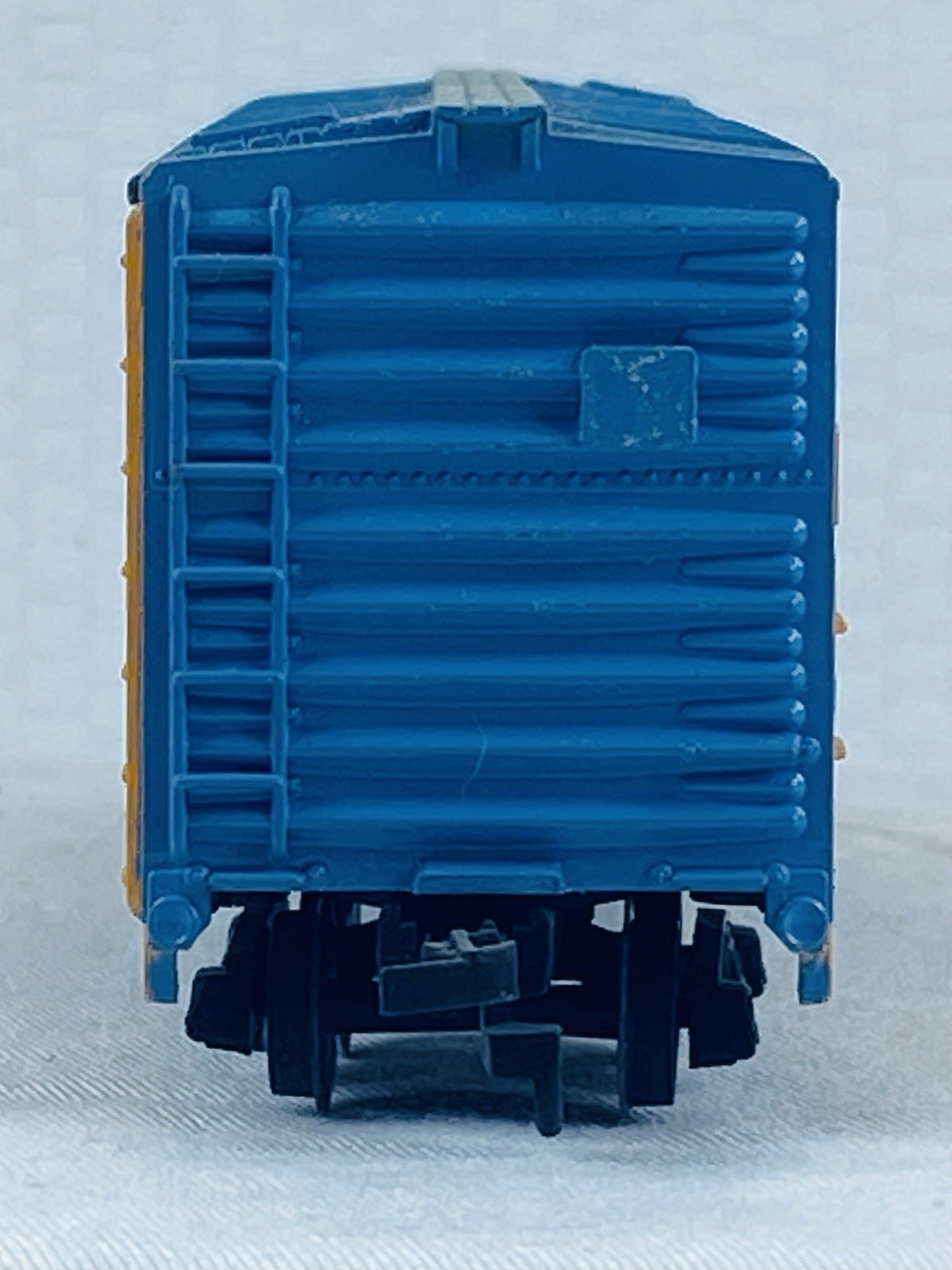 Tyco HO Laramie 40’ Stock Cattle Car LNP&W 53412 & Ralston Purina Co. 4554 Box