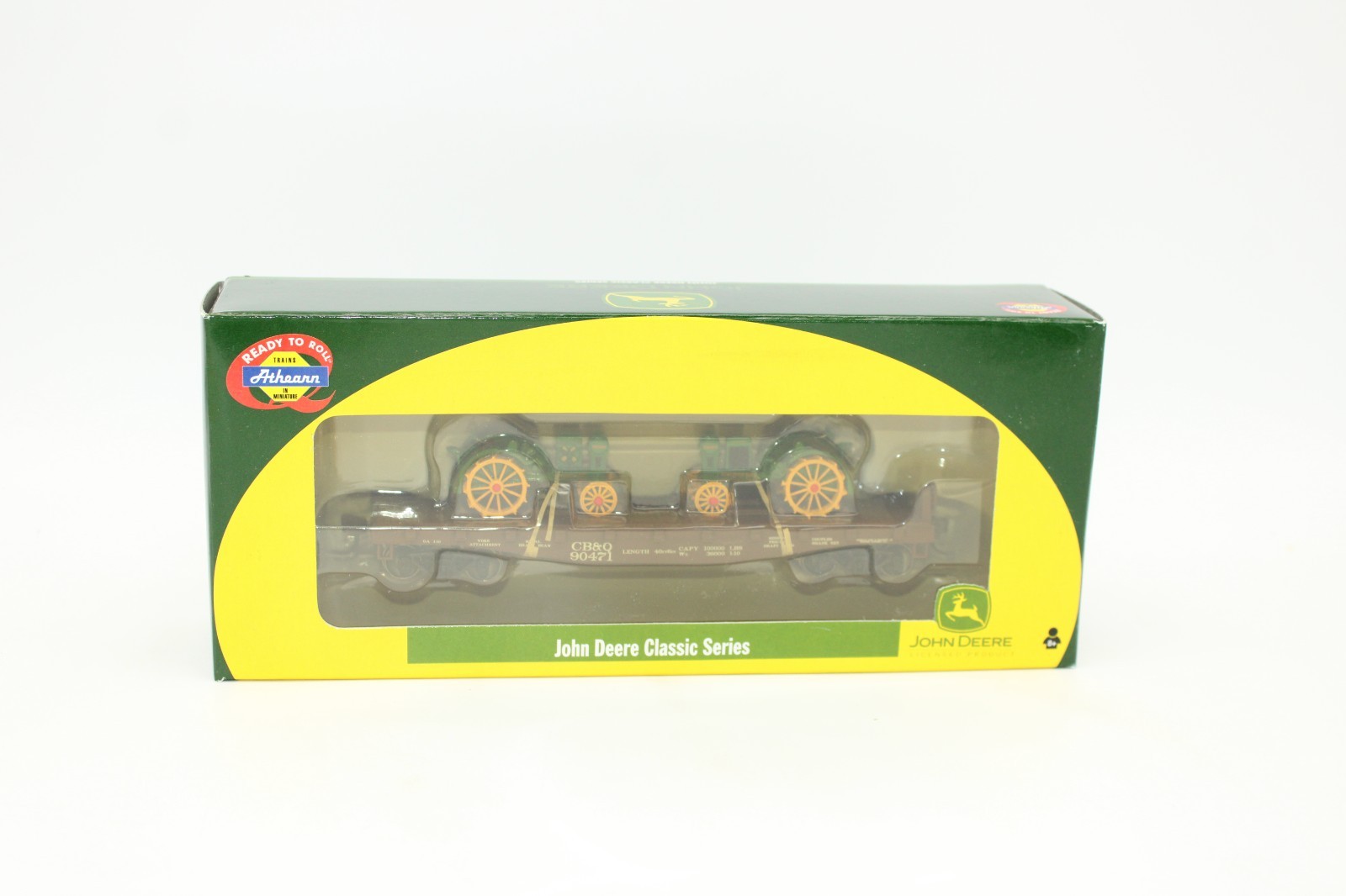 Athearn HO Scale CB&Q Burlington 40′ Flat Car John Deere Waterloo Boy Tractors