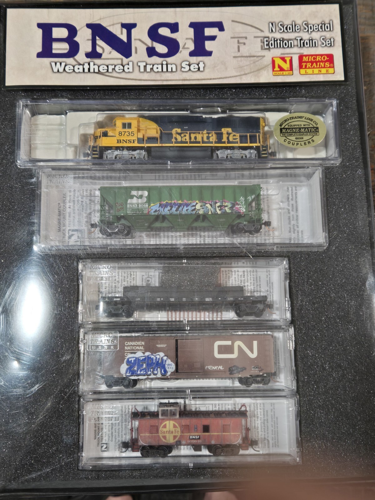 Micro-Trains BNSF Weathered/Graffiti (6-Car Set) Modified