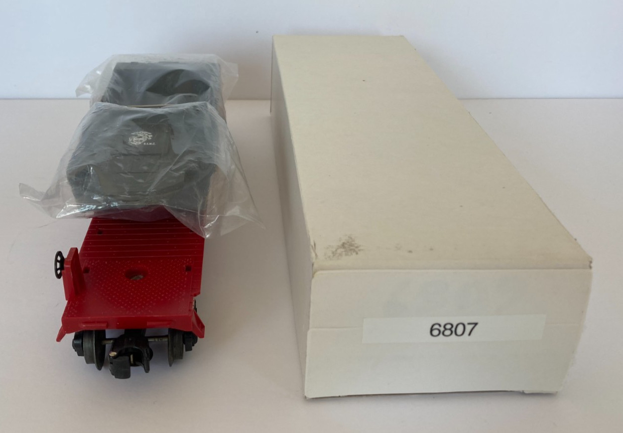 Lionel #6807 Flat Car with Amphibious Vehicle