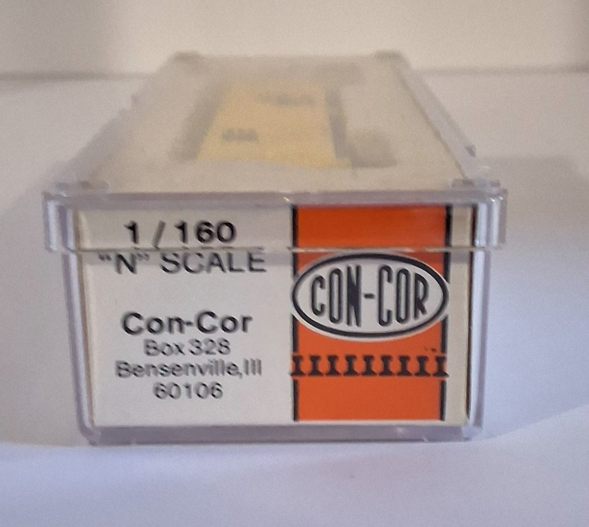 N Scale Concor 50′ Fruit Growers Express Reefer 91054 w / Plastic Case