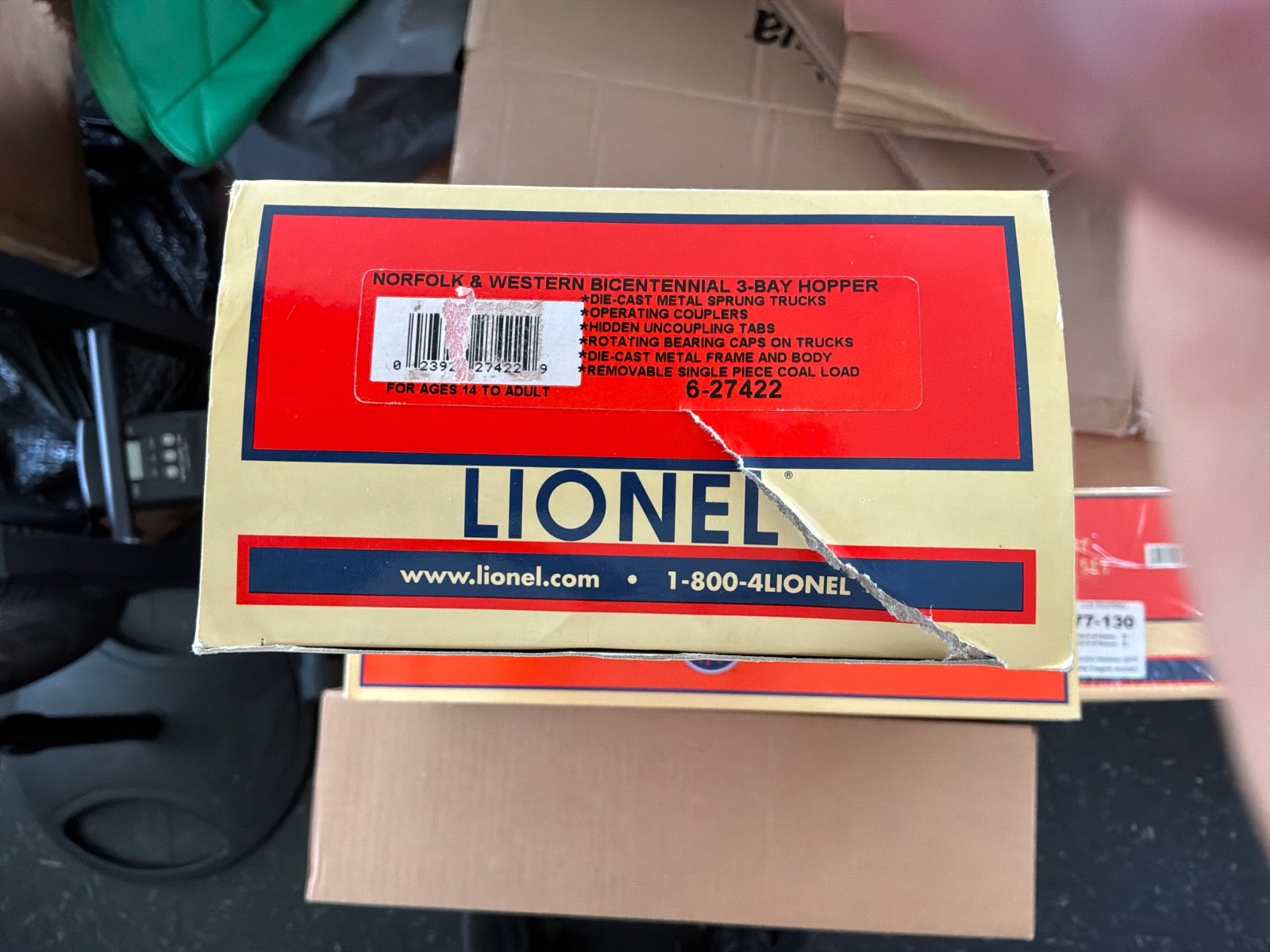 Lionel Northfolk and western bicentennial three Bay hopper 6–27422