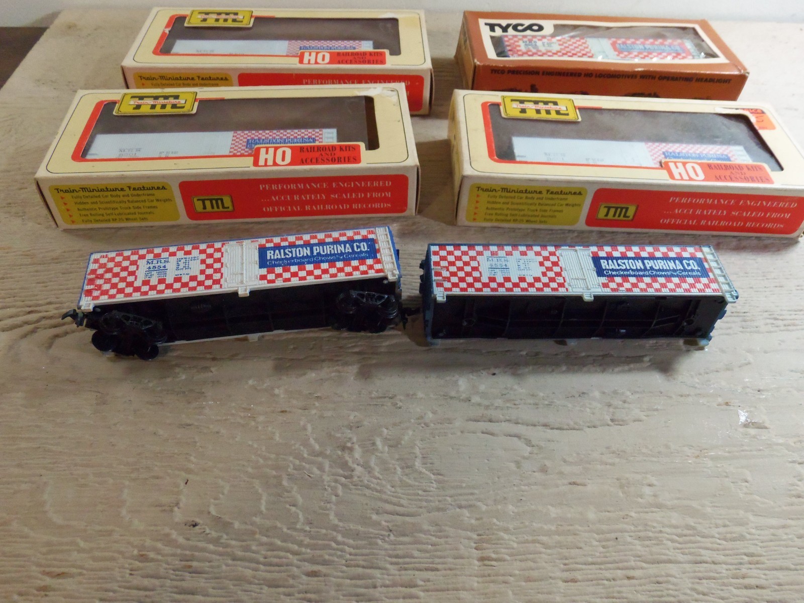 HO Lot of 6 Ralston Purina Box Cars Parts Pieces