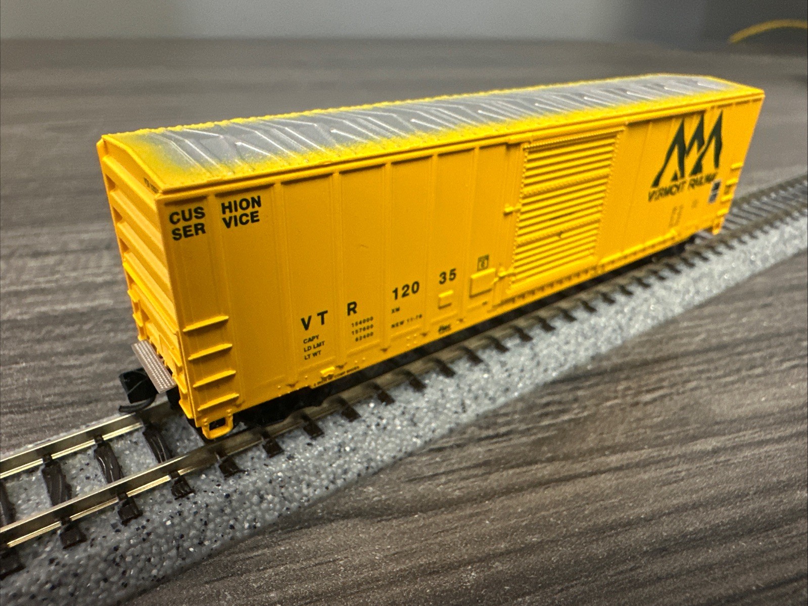 Fox Valley Models N Scale FVM 8013-4 FMC 5347 SD Boxcar Vermont Railway NIB