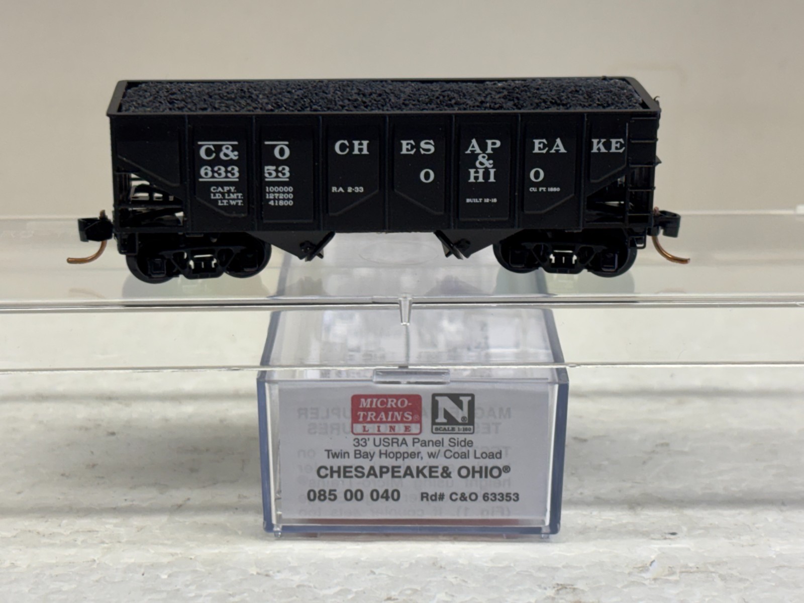 N Scale Micro Trains MTL 085 00 040 C&O 63353 Hopper w/Factory Load
