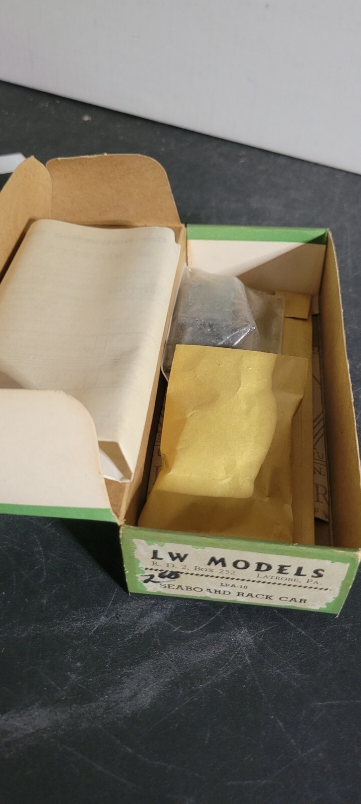 HO TRAIN KIT LW MODELS SEABOARD RACK CAR