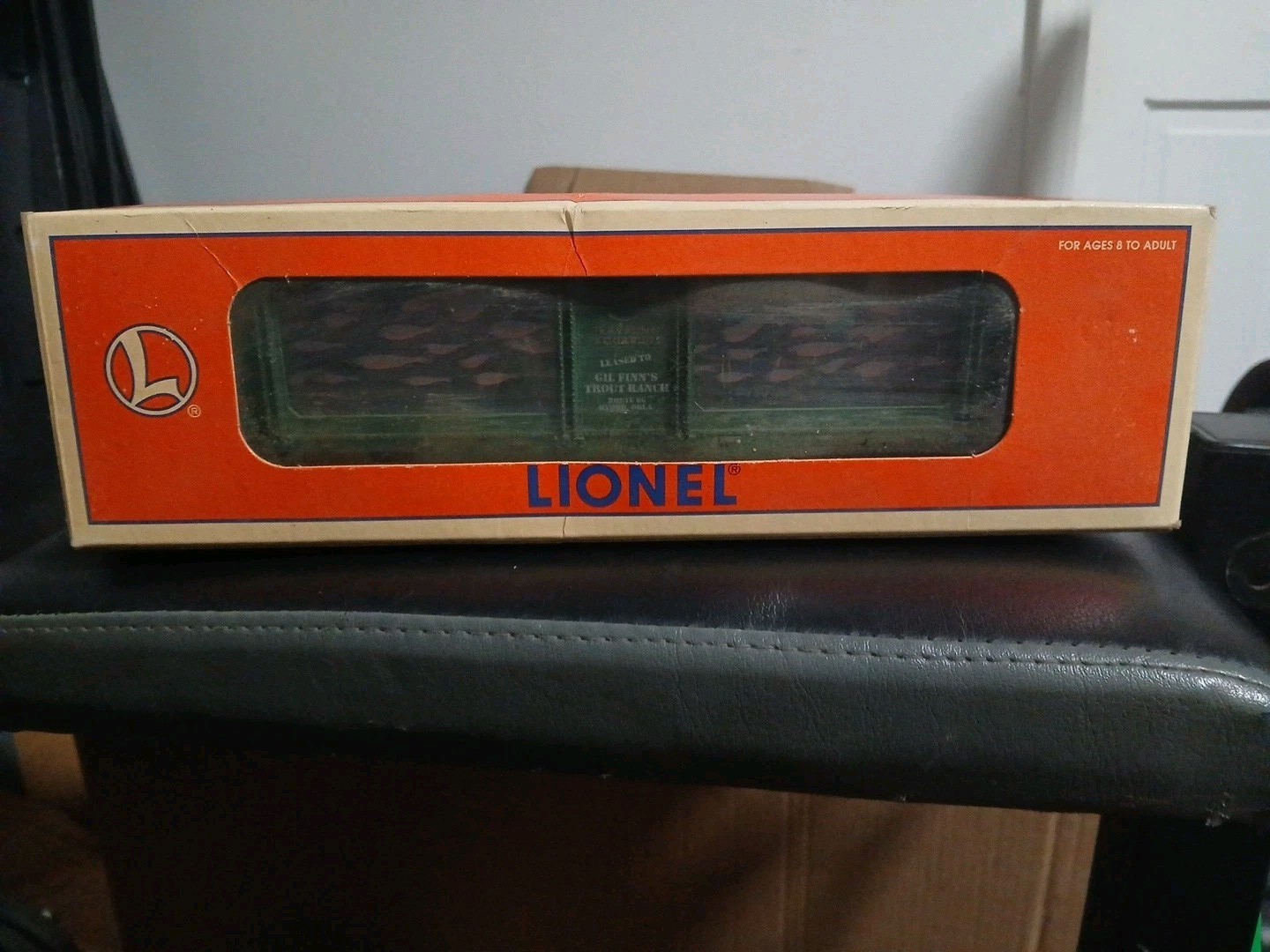 Lionel 6-16742 Gil Finns Trout Ranch Animated Aquarium Car Model Train