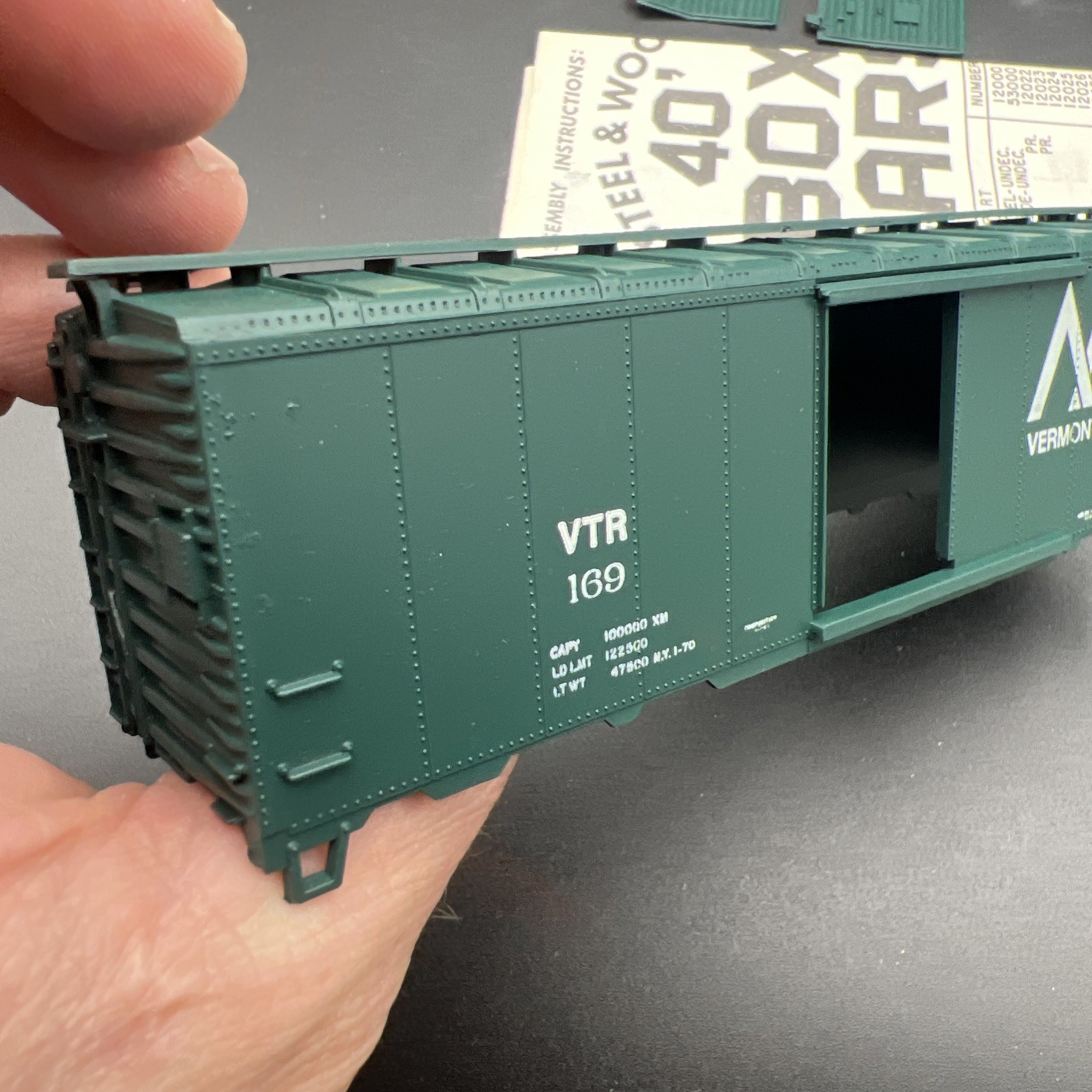 Athearn Blue Box Vermont Railway VTR 169 Green #1214 Unassembled Kit HO Scale