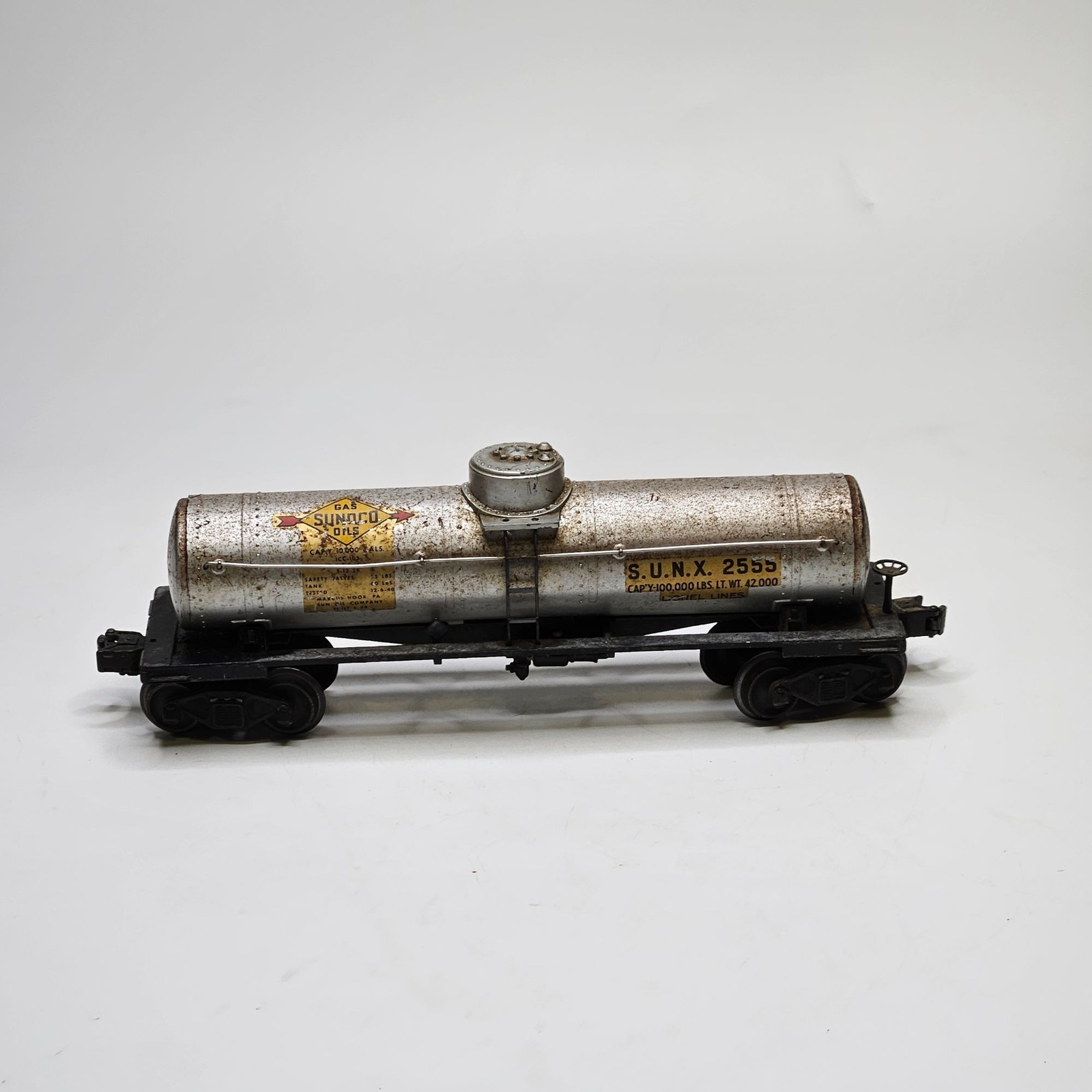 Vintage Sunoco Tanker Train Car S.U.N.X 2555 Model Lines 10″ Silver & Black
