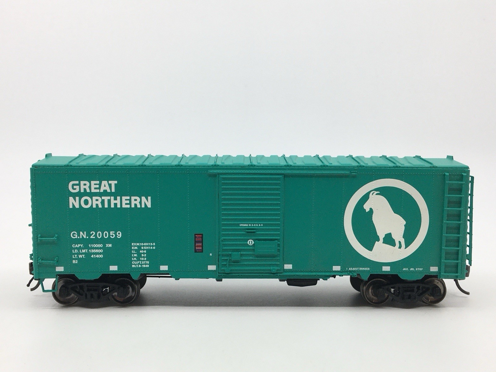 HO Intermountain 46009-10 Great Northern 12 Panel 40’ Boxcar GN #20059