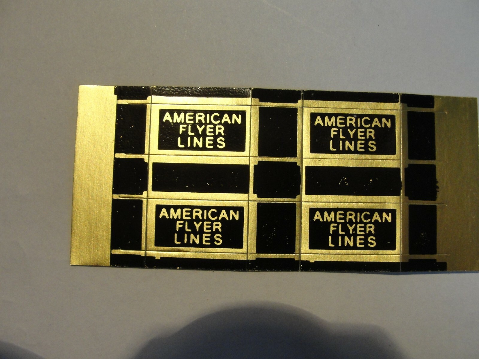 PRE-WAR AMERICAN FLYER STICKER -“AMERICAN FLYER LINES – IN 3 LINES – 1 set of 4
