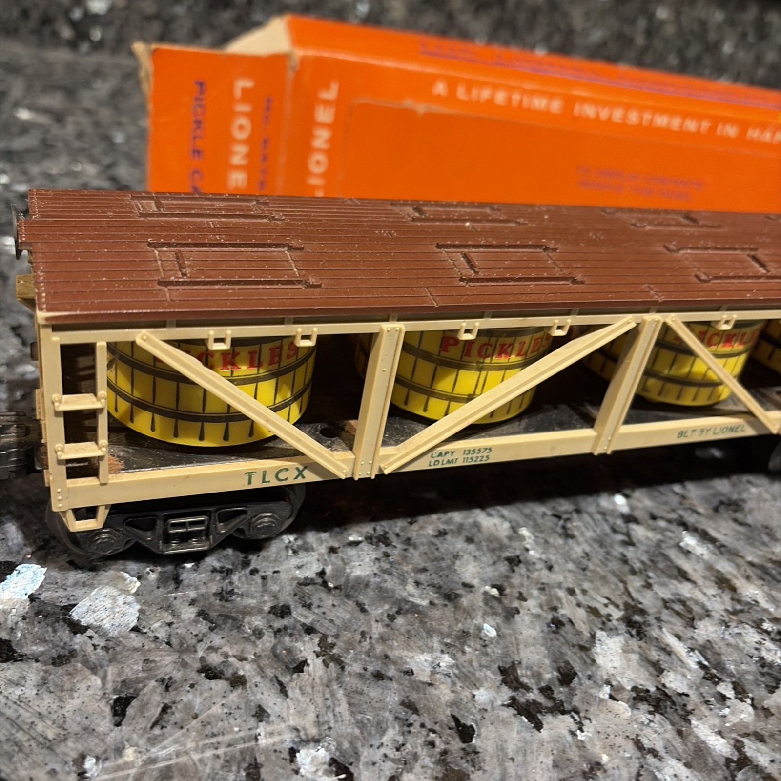 Postwar Lionel 6475 Pickle Vat Car From 1960~w/OB