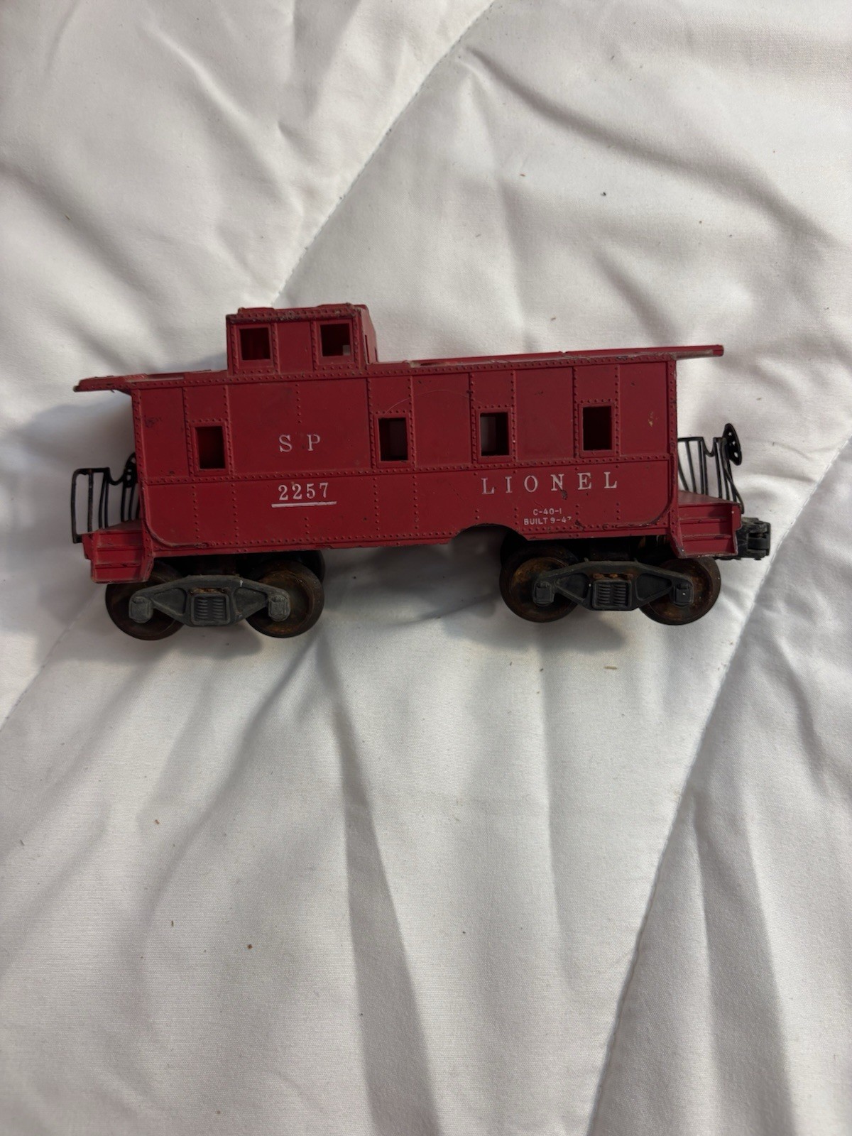 Vtg Lionel O-Gauge 2257 SP-Type Caboose Car Red