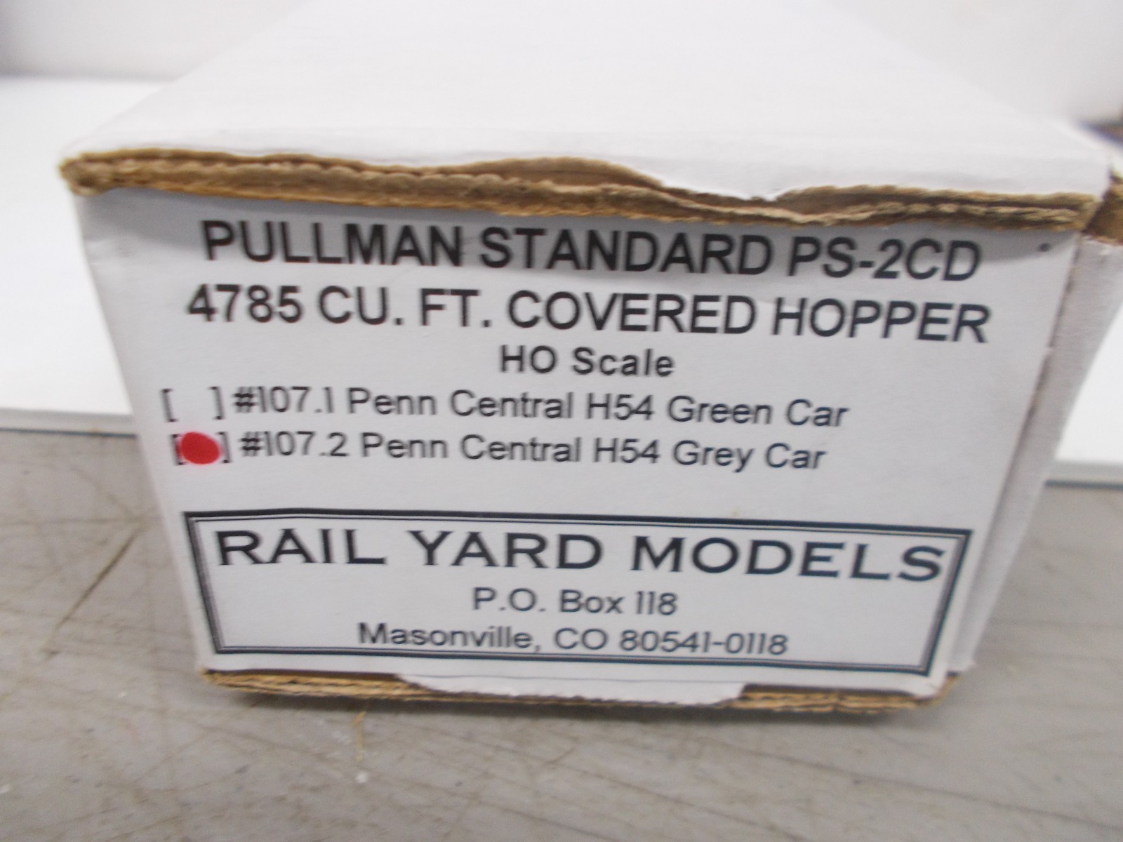 RAIL YARD MODELS # 107.2~PC PULLMAN STANDARD PS-2CD COVERED HOPPER KIT~HO SCALE
